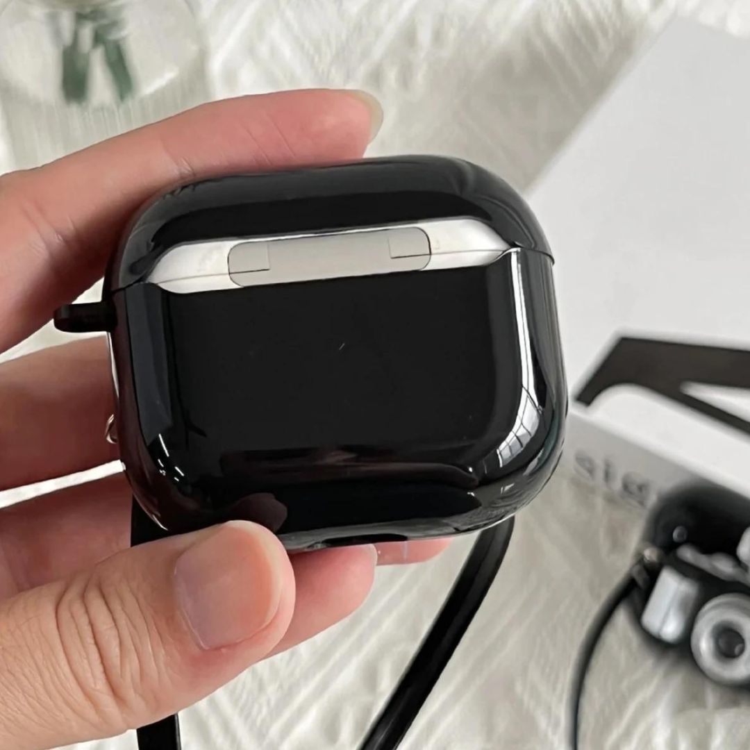 3D Camera with Flash Apple AirPods Cases for Pro1 & Pro2 Generation | Hanging Owl