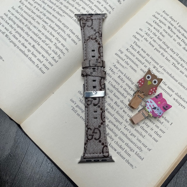 Vegan Leather Monogram G Desing Apple Watch Band for 38-40-41 mm