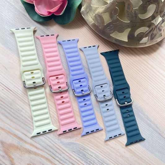 Pastel shade Ridge Silicone With Metal Buckel Apple Watch Band For 38-40-41 mm from hanging owl