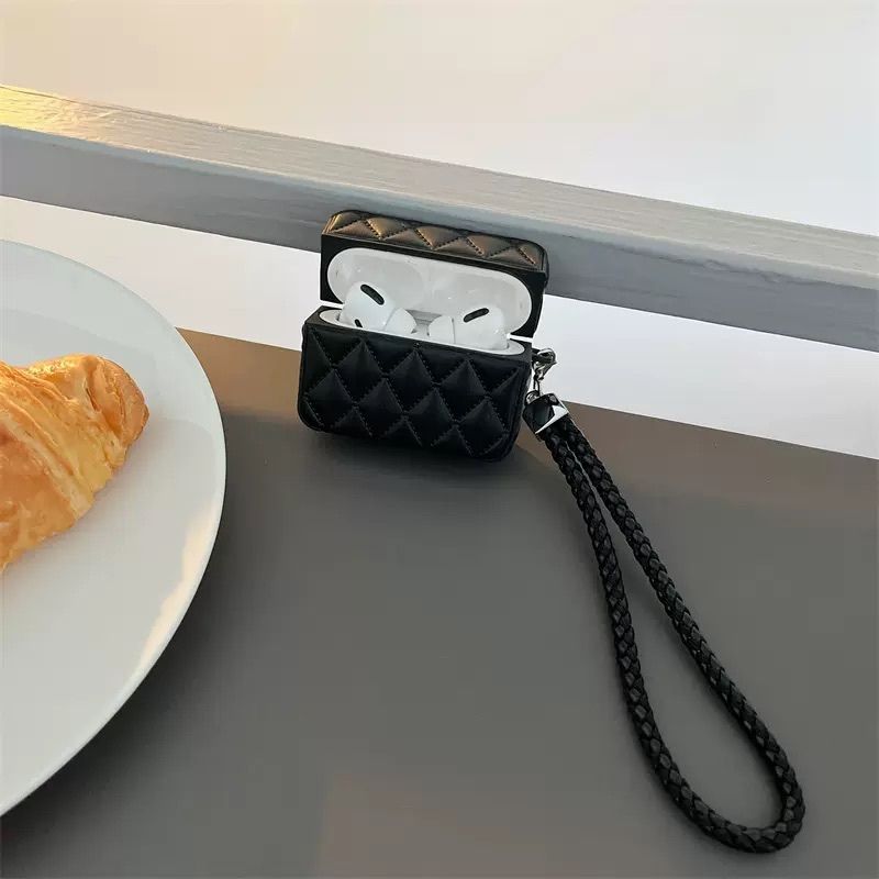 Quilted Vegan Leather Case for AirPods Pro 2nd Generation Hanging Owl