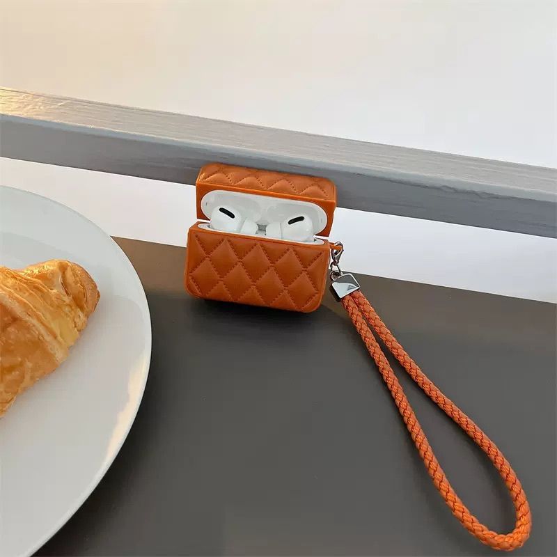 Quilted Vegan Leather Case for AirPods Pro 2nd Generation Hanging Owl