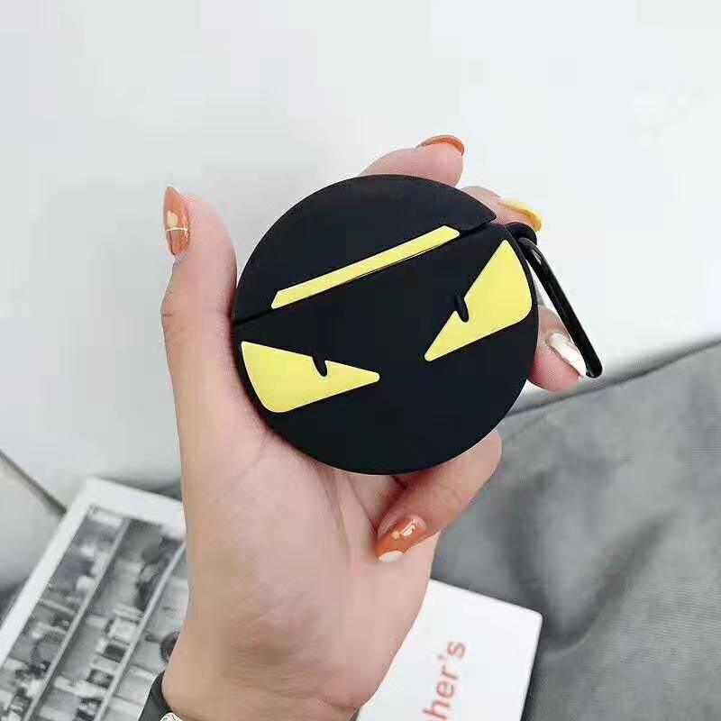 TOOTHLESS  SILICONE AIRPODS CASE 1/2 - Hanging Owl  India